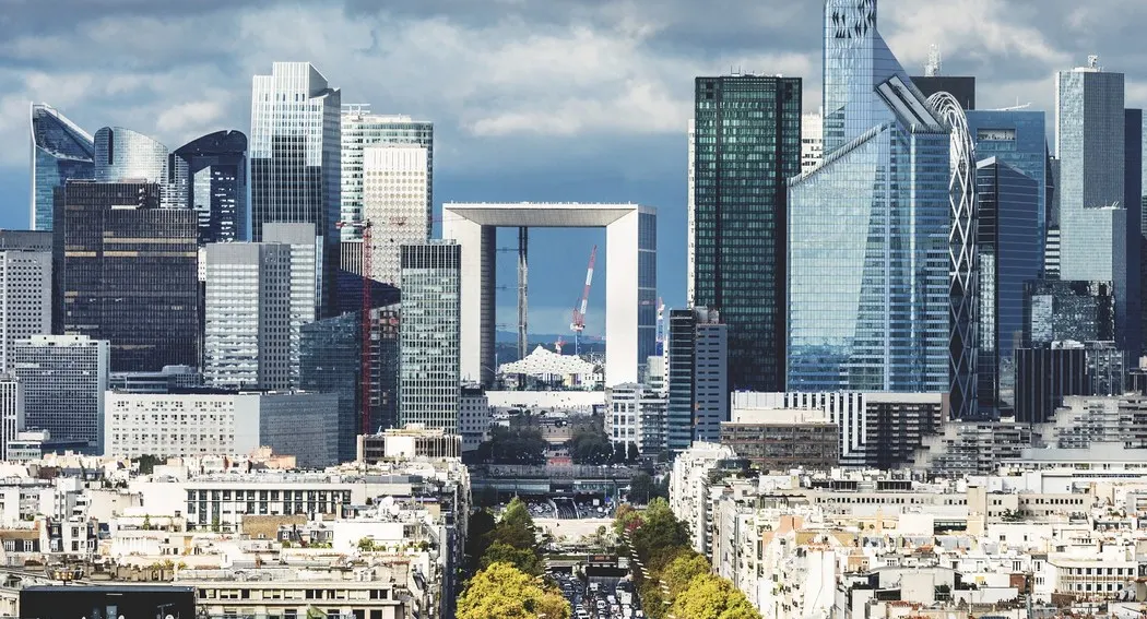 Khu thương mại La Défense tại Paris